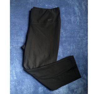 Nike One legend Fitted Capri